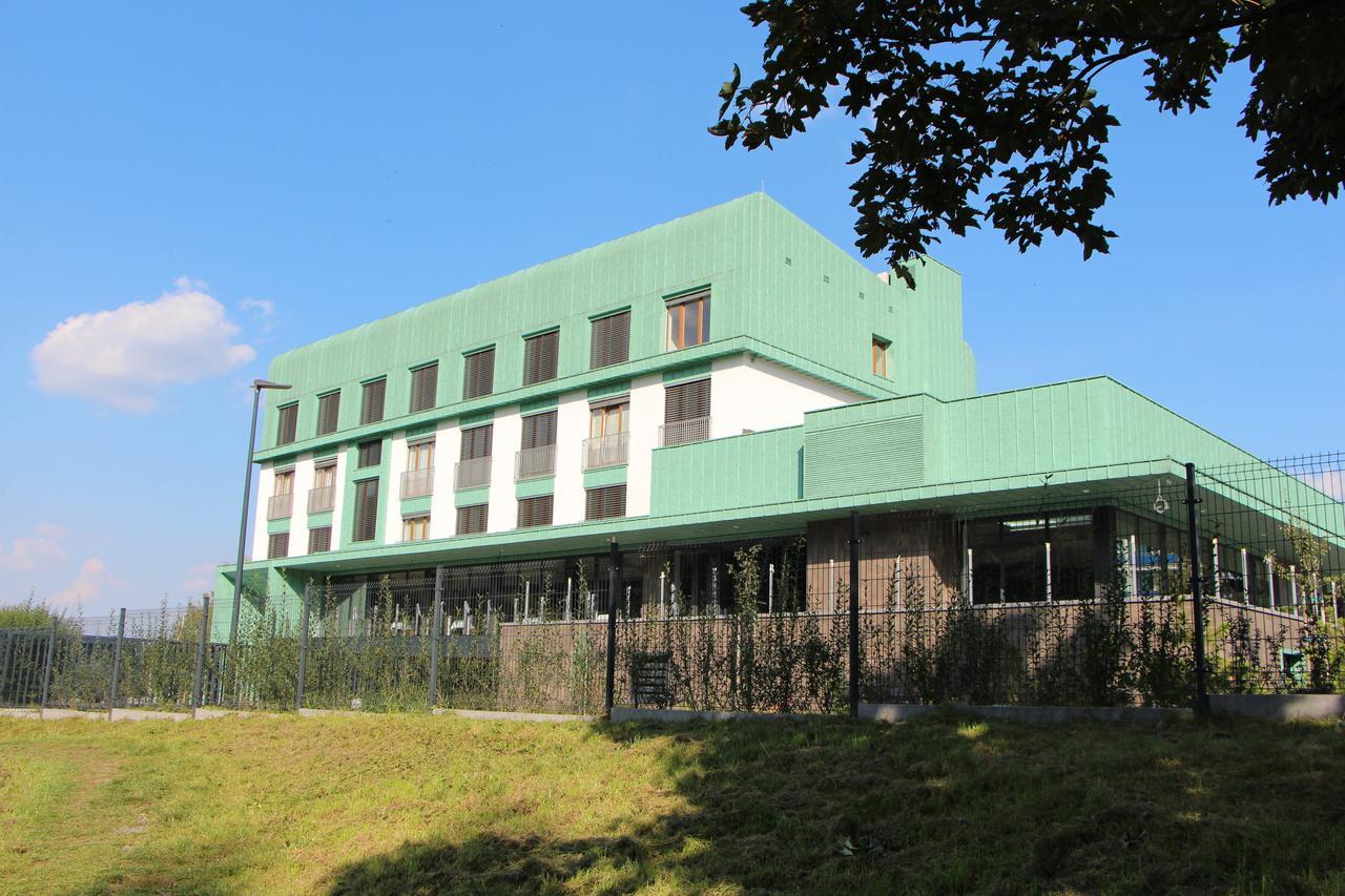 Hotel Bartoš Frenštát pod Radhoštěm Kültér fotó